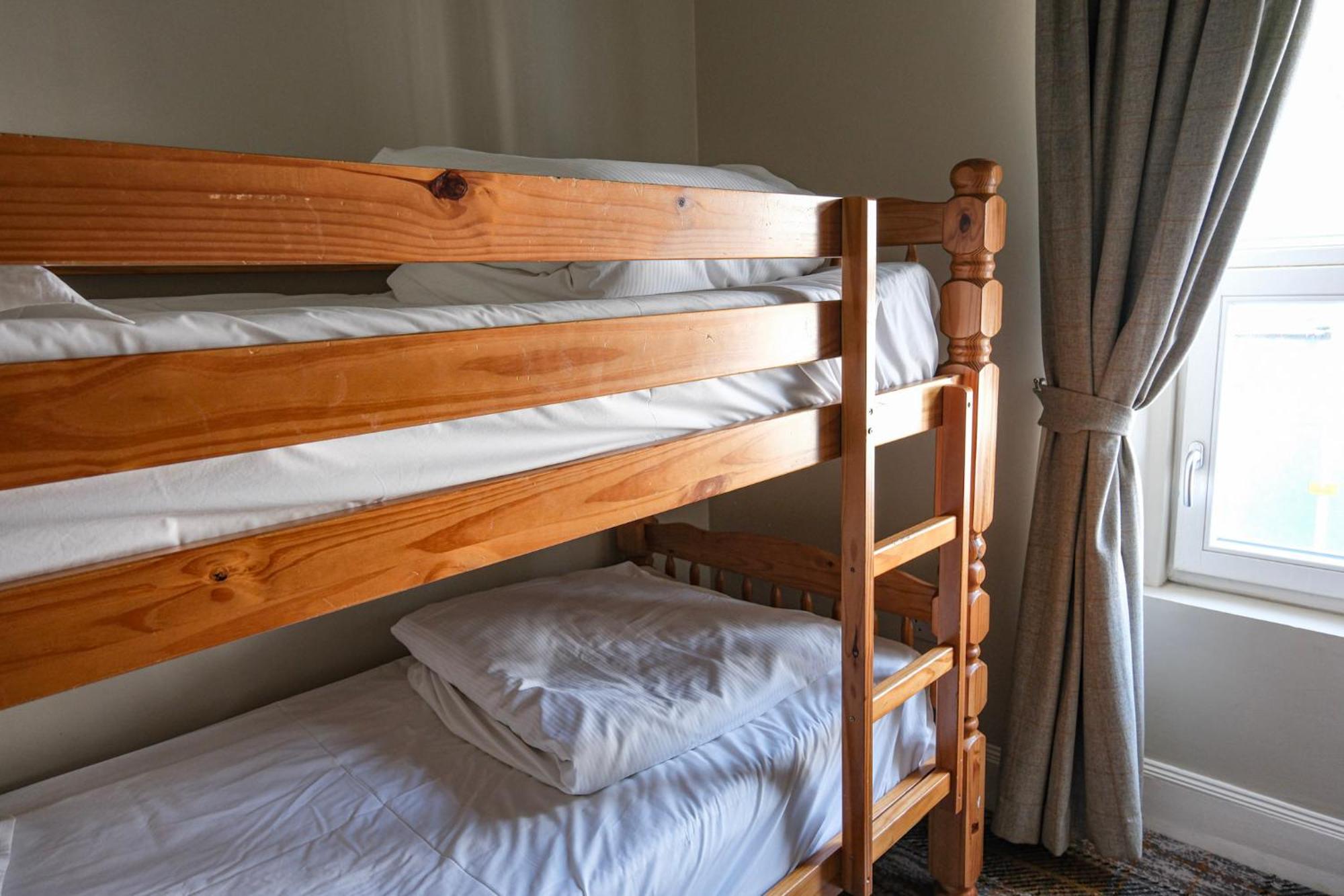 אינברנס The Glen Mhor Apartments מראה חיצוני תמונה